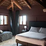 5 Colonne Hotel 2*