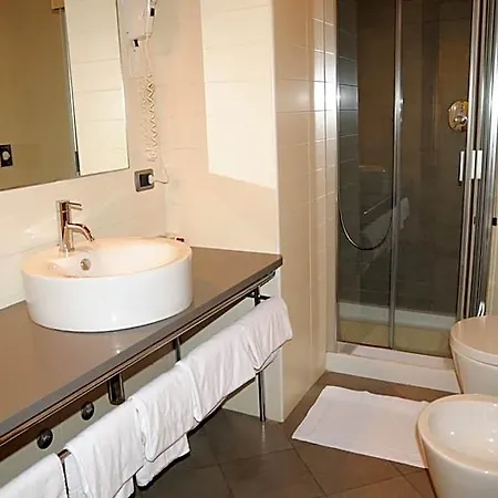 5 Colonne Hotel