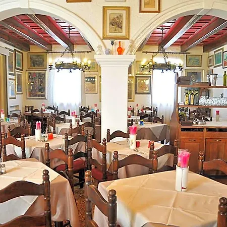 5 Colonne 2* Mirano