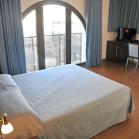 5 Colonne 2* Mirano