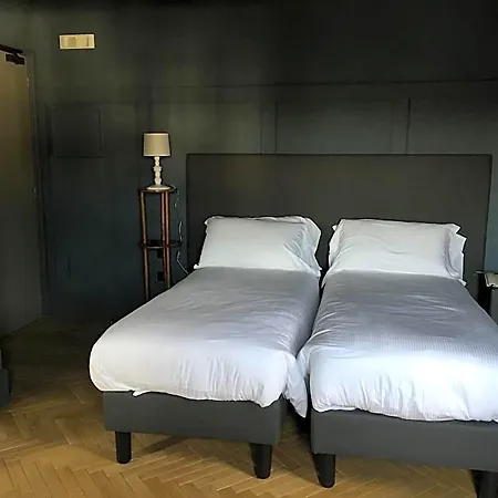 Hotel 5 Colonne 2*