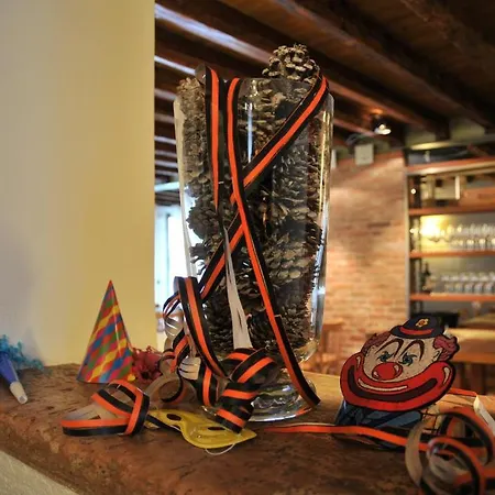 5 Colonne Otel Mirano